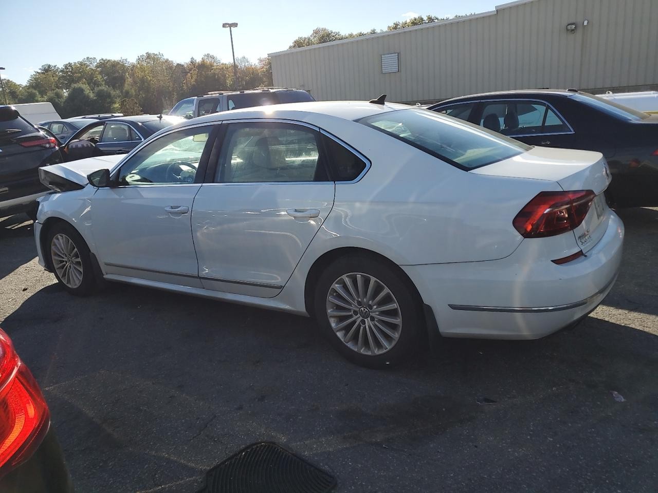 https://f005.backblazeb2.com/file/img-partshotlines-com/Inventory/NE41/Vehicle/120787_02.jpg