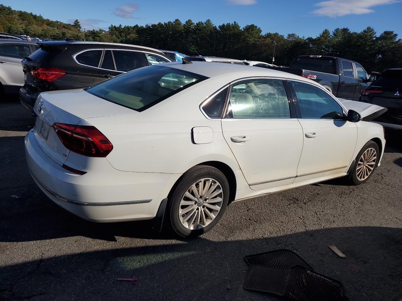 https://f005.backblazeb2.com/file/img-partshotlines-com/Inventory/NE41/Vehicle/120787_03.jpg