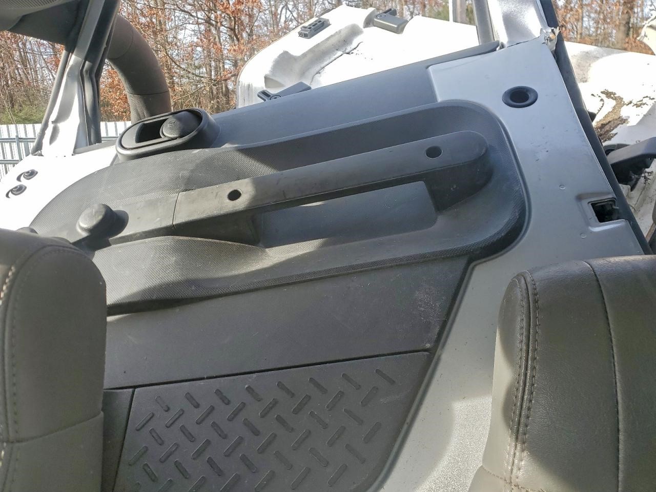 https://f005.backblazeb2.com/file/img-partshotlines-com/Inventory/NE41/Vehicle/120840_10.jpg