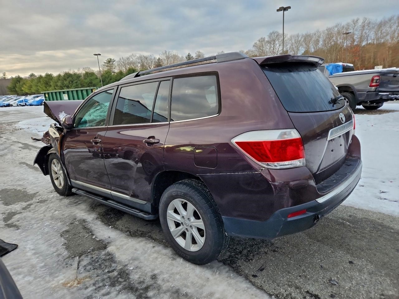 https://f005.backblazeb2.com/file/img-partshotlines-com/Inventory/NE41/Vehicle/120925_02.jpg
