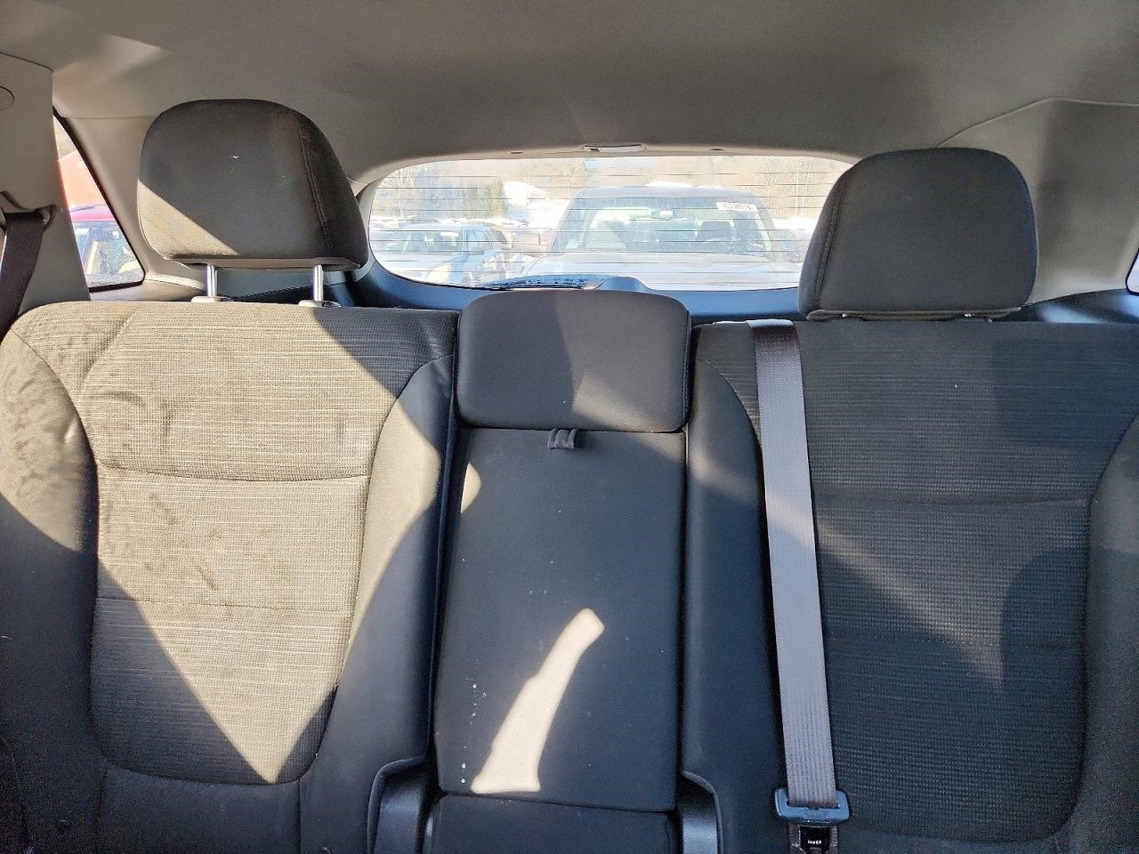 https://f005.backblazeb2.com/file/img-partshotlines-com/Inventory/NE41/Vehicle/121211_10.jpg