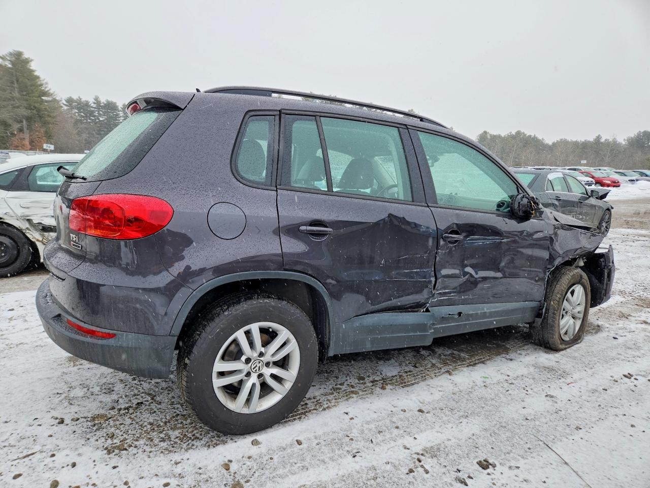 https://f005.backblazeb2.com/file/img-partshotlines-com/Inventory/NE41/Vehicle/121434_03.jpg