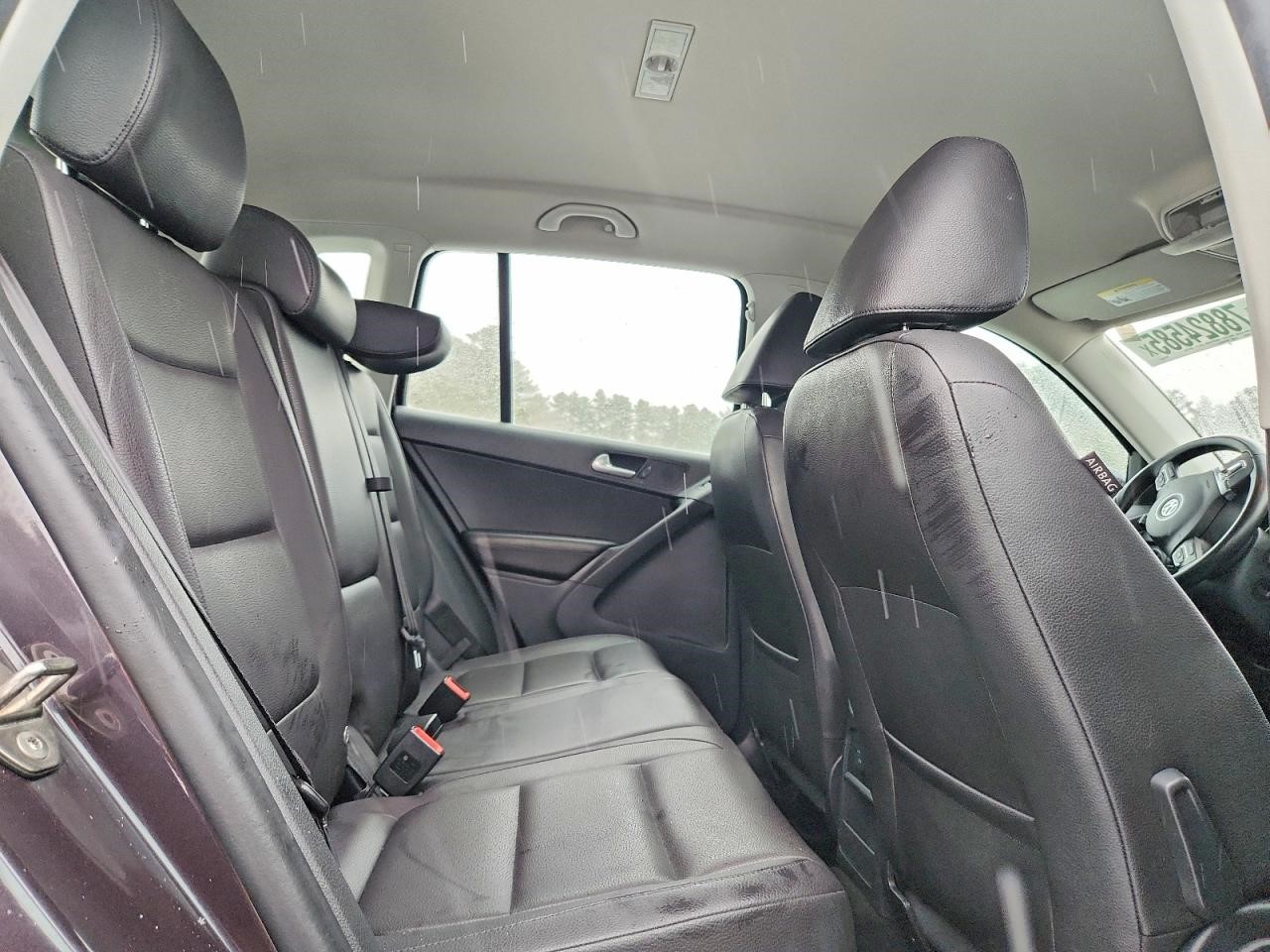 https://f005.backblazeb2.com/file/img-partshotlines-com/Inventory/NE41/Vehicle/121434_11.jpg