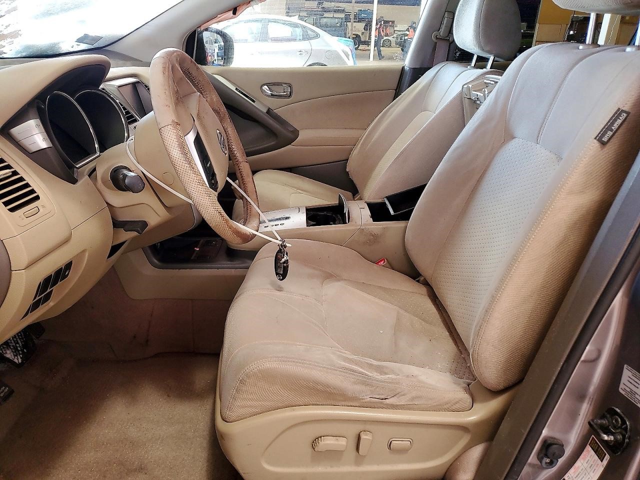 https://f005.backblazeb2.com/file/img-partshotlines-com/Inventory/NE41/Vehicle/121492_07.jpg
