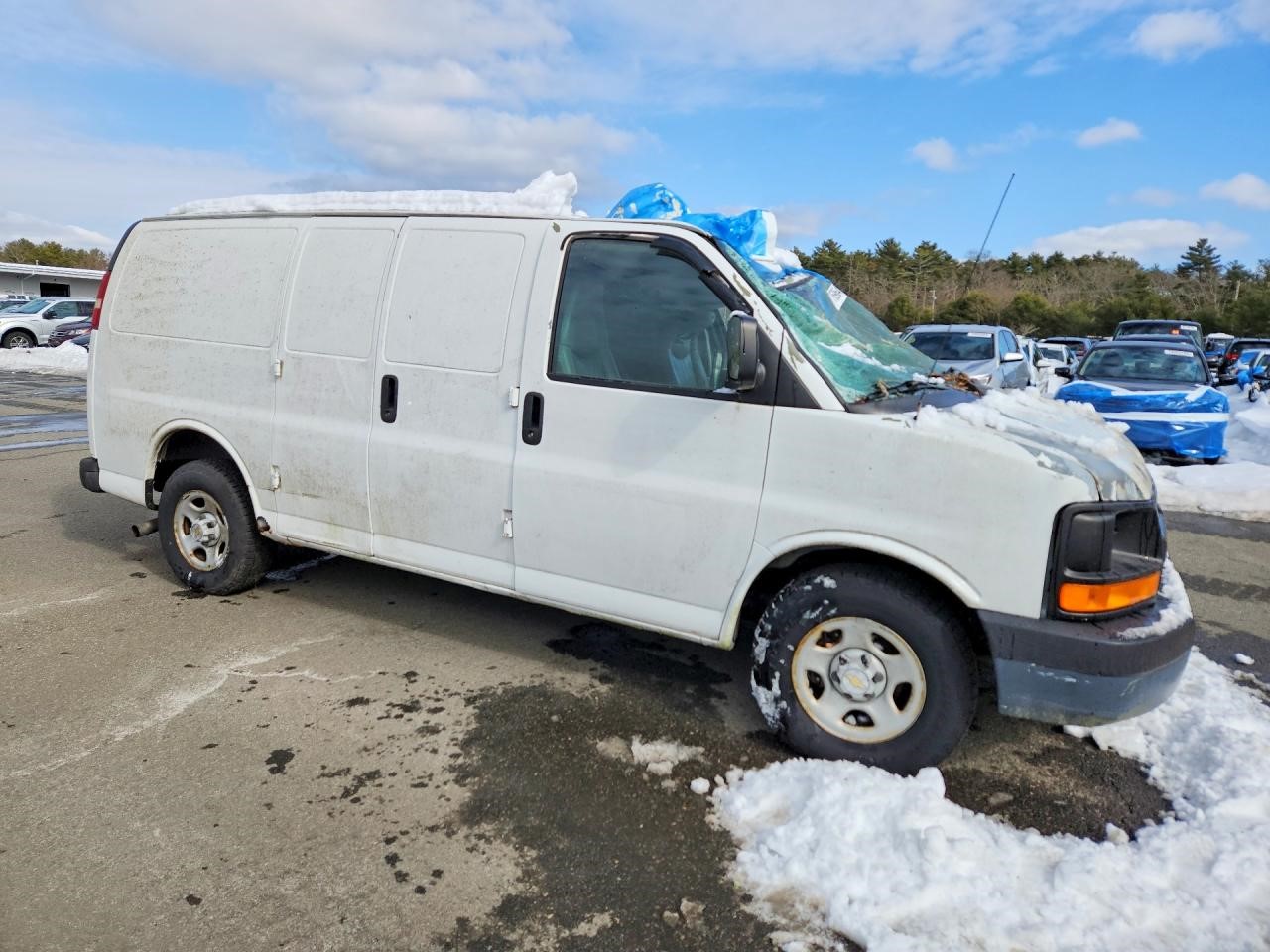 https://f005.backblazeb2.com/file/img-partshotlines-com/Inventory/NE41/Vehicle/121596_04.jpg