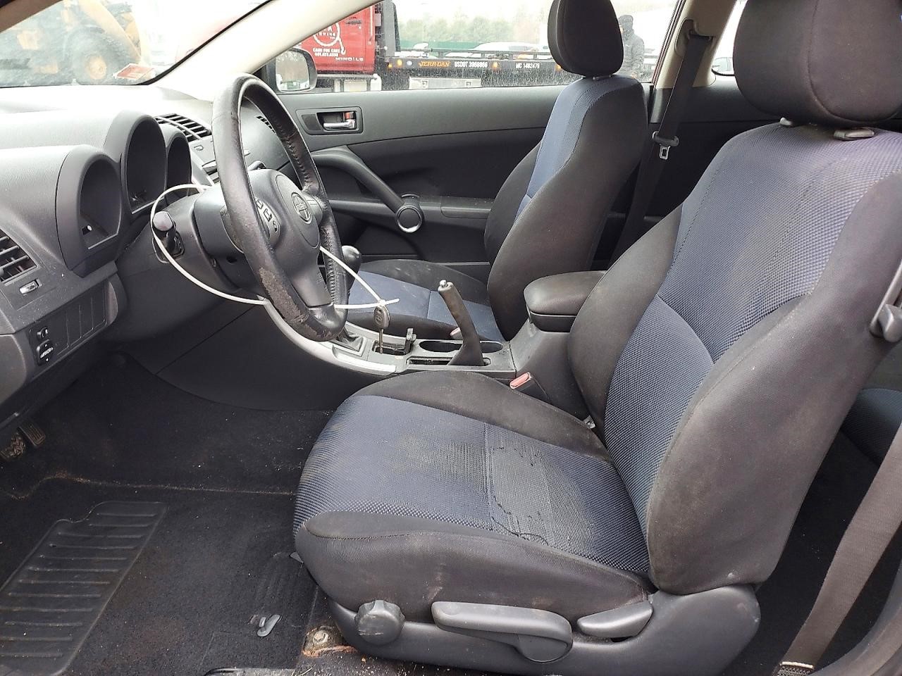 https://f005.backblazeb2.com/file/img-partshotlines-com/Inventory/NE41/Vehicle/121865_07.jpg