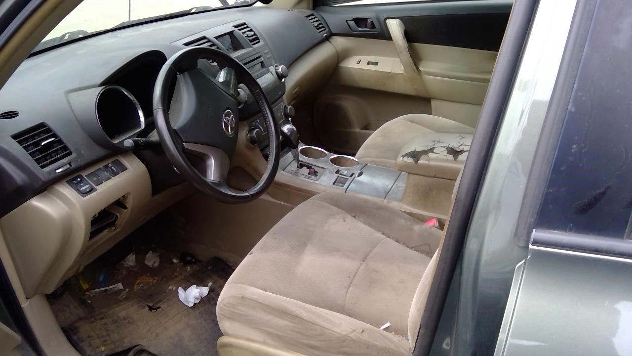 https://f005.backblazeb2.com/file/img-partshotlines-com/Inventory/NE41/Vehicle/122057_06.jpg