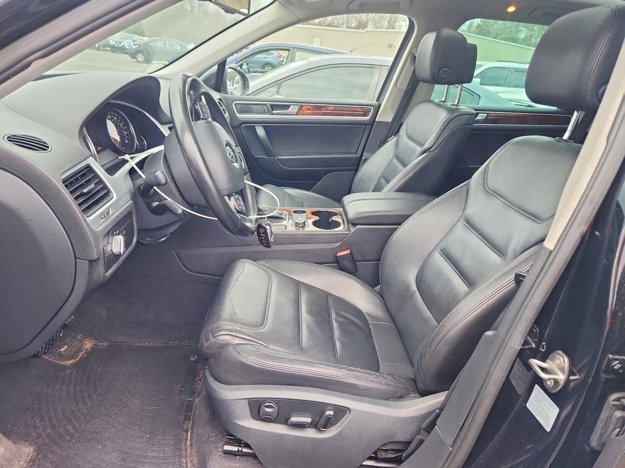 https://f005.backblazeb2.com/file/img-partshotlines-com/Inventory/NE41/Vehicle/122398_07.jpg