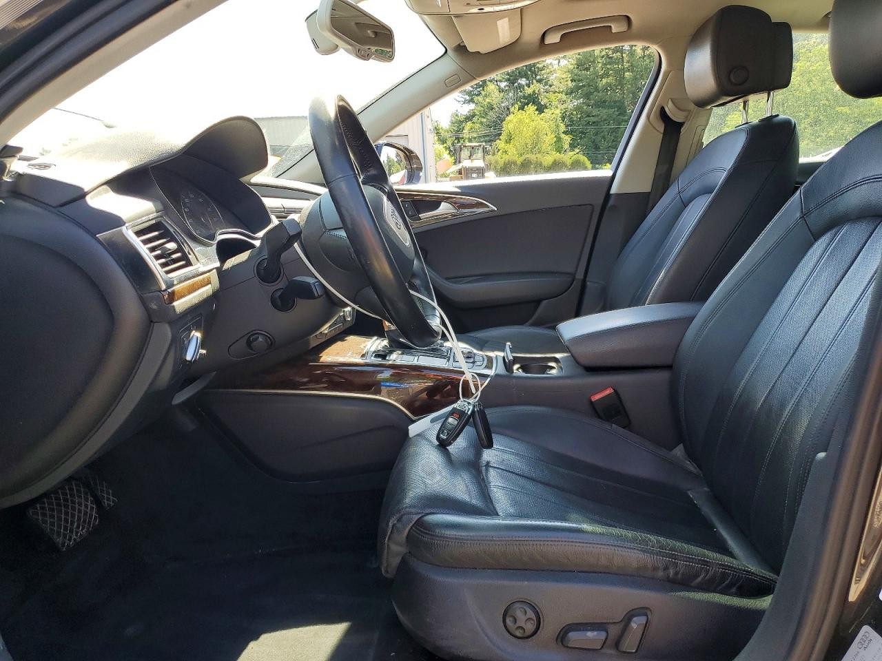 https://f005.backblazeb2.com/file/img-partshotlines-com/Inventory/NE41/Vehicle/122859_07.jpg