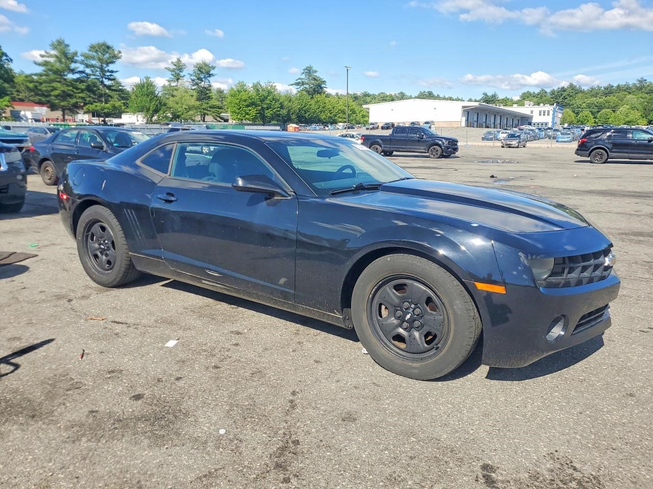 https://f005.backblazeb2.com/file/img-partshotlines-com/Inventory/NE41/Vehicle/123077_04.jpg