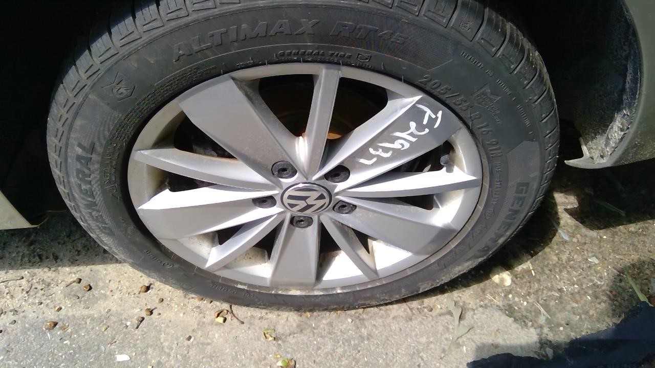 https://f005.backblazeb2.com/file/img-partshotlines-com/Inventory/NE41/Vehicle/123180_18.jpg