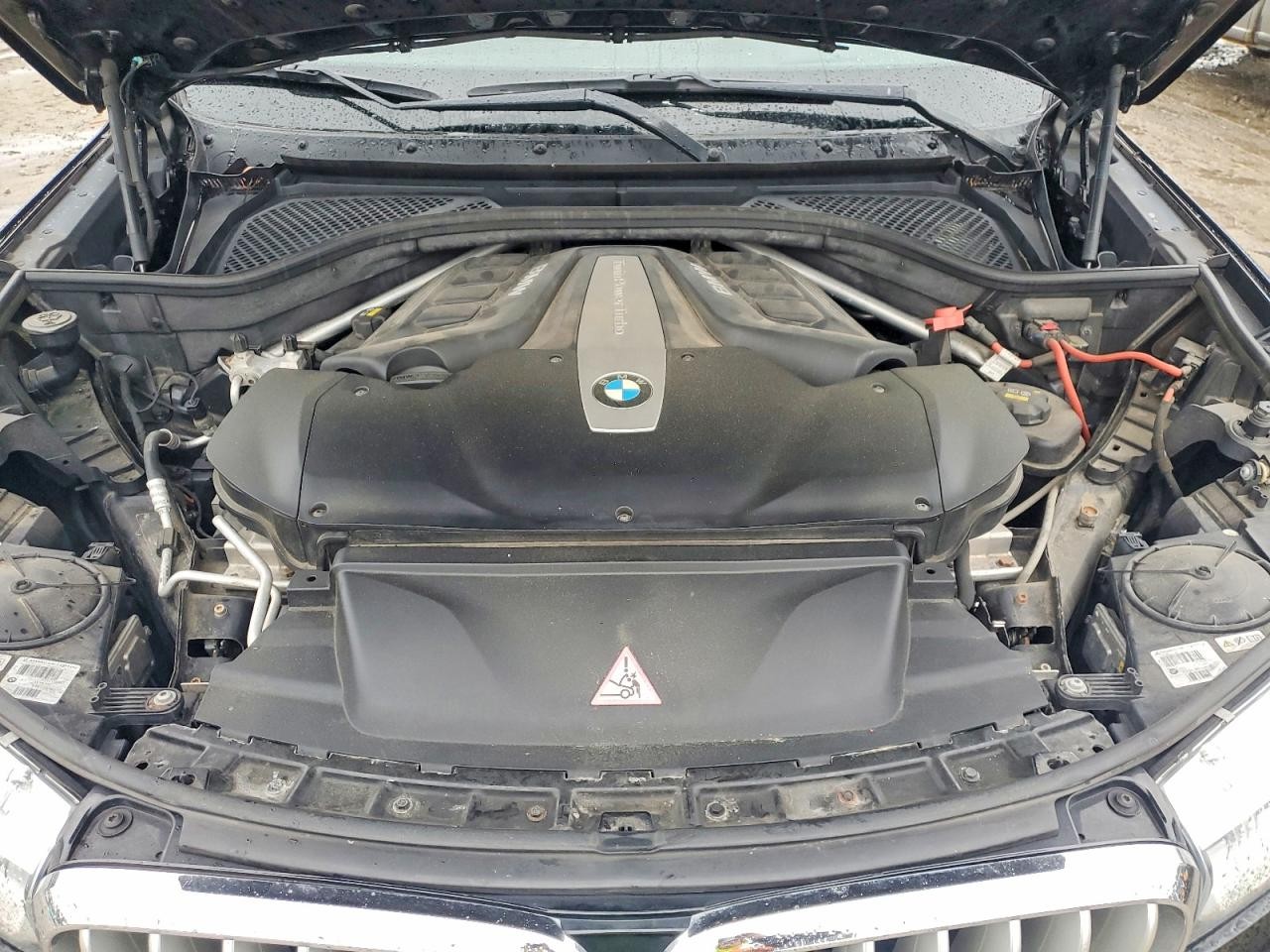 https://f005.backblazeb2.com/file/img-partshotlines-com/Inventory/NE41/Vehicle/123199_12.jpg