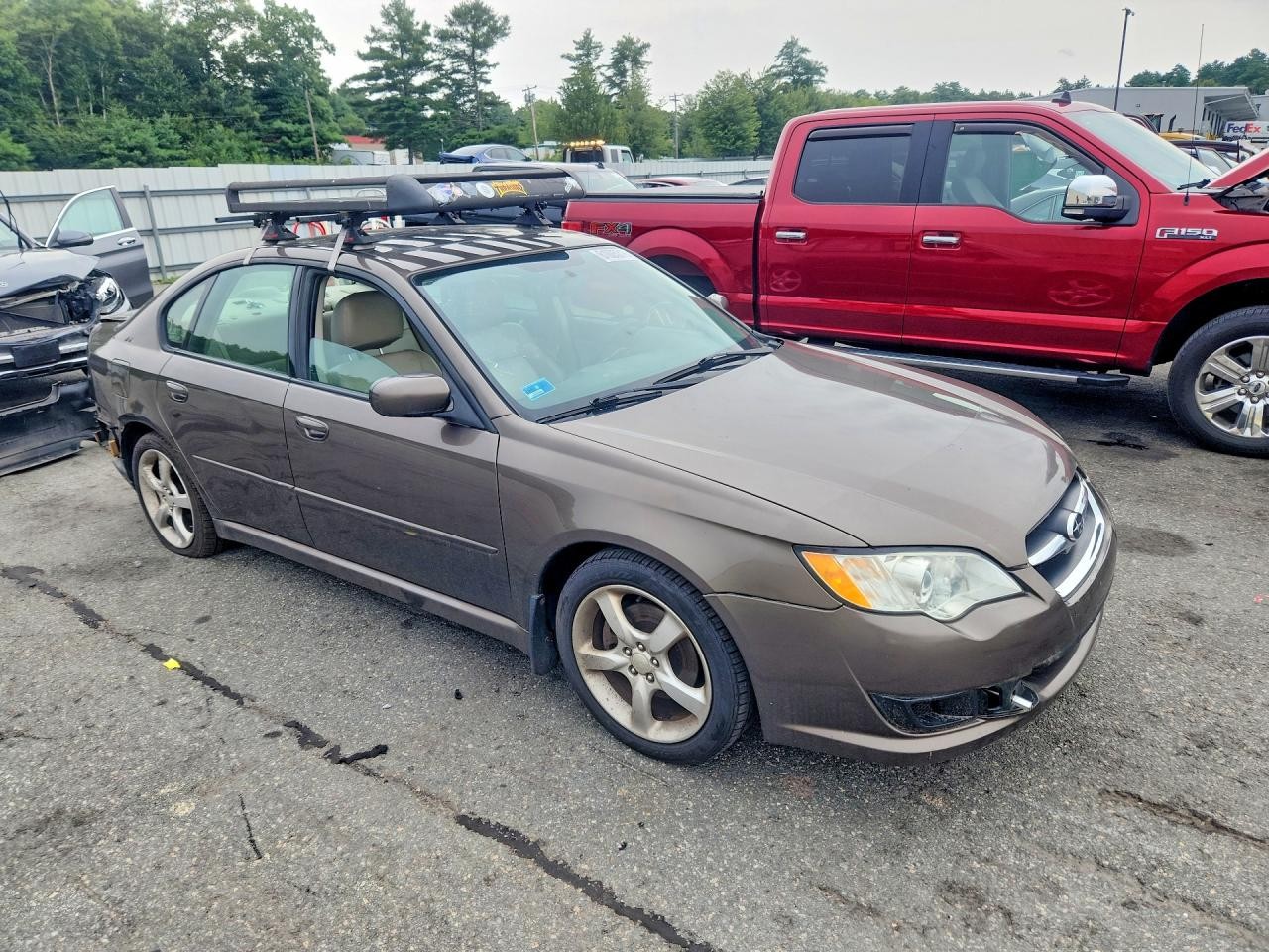 https://f005.backblazeb2.com/file/img-partshotlines-com/Inventory/NE41/Vehicle/123424_04.jpg