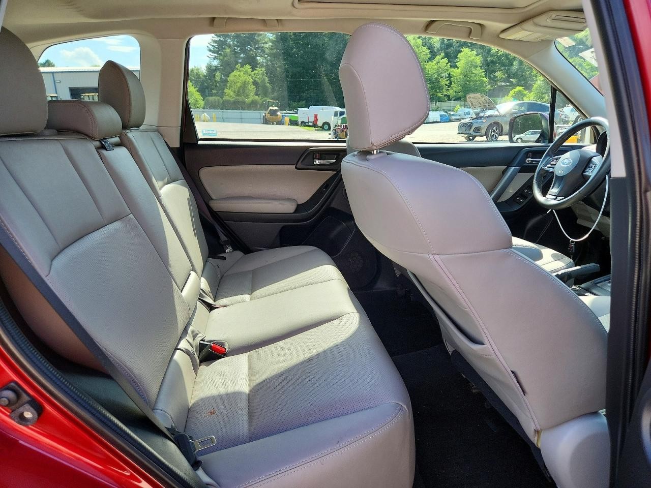 https://f005.backblazeb2.com/file/img-partshotlines-com/Inventory/NE41/Vehicle/123521_11.jpg