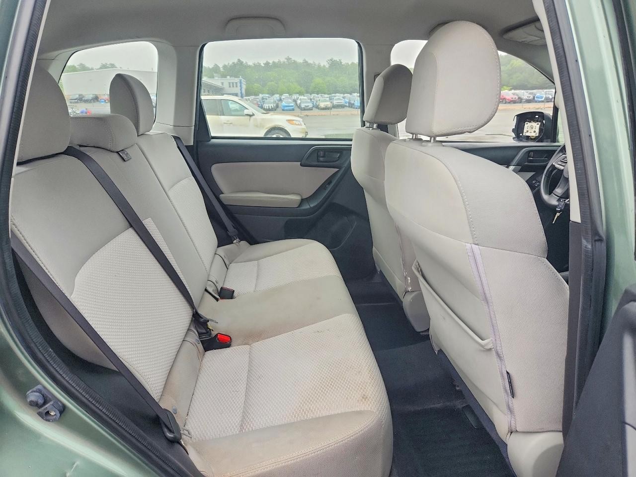 https://f005.backblazeb2.com/file/img-partshotlines-com/Inventory/NE41/Vehicle/123721_11.jpg