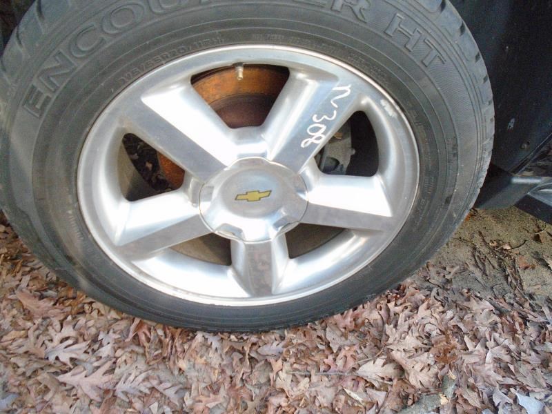 https://f005.backblazeb2.com/file/img-partshotlines-com/Inventory/NE41/Vehicle/98497_04.jpg