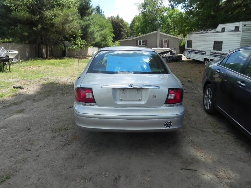 https://f005.backblazeb2.com/file/img-partshotlines-com/Inventory/NE52/Vehicle/10588_04.jpg