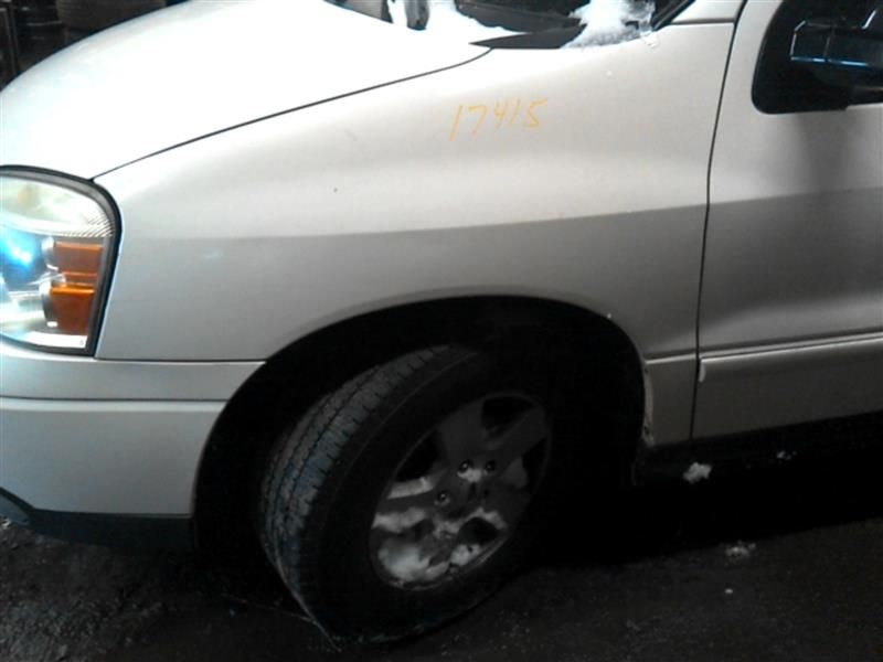 https://f005.backblazeb2.com/file/img-partshotlines-com/Inventory/NE52/Vehicle/12047_07.jpg