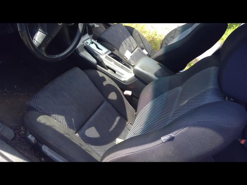 https://f005.backblazeb2.com/file/img-partshotlines-com/Inventory/NE52/Vehicle/12832_01.jpg
