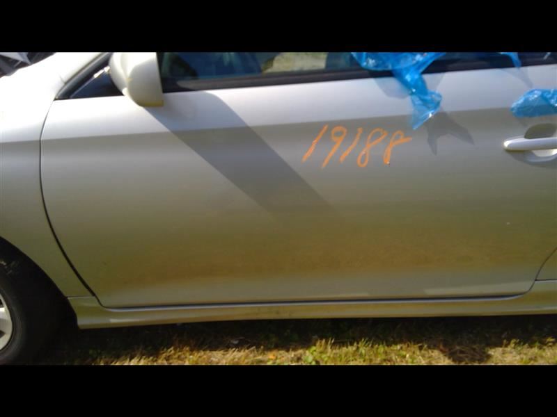 https://f005.backblazeb2.com/file/img-partshotlines-com/Inventory/NE52/Vehicle/12832_04.jpg