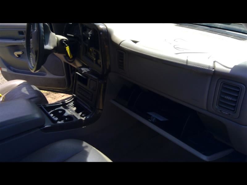 https://f005.backblazeb2.com/file/img-partshotlines-com/Inventory/NE52/Vehicle/13406_05.jpg