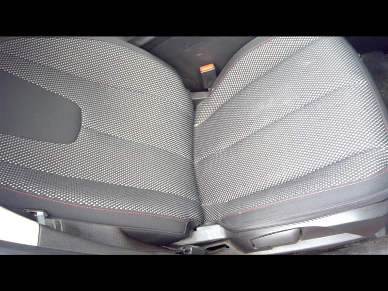 https://f005.backblazeb2.com/file/img-partshotlines-com/Inventory/NE52/Vehicle/13691_03.jpg