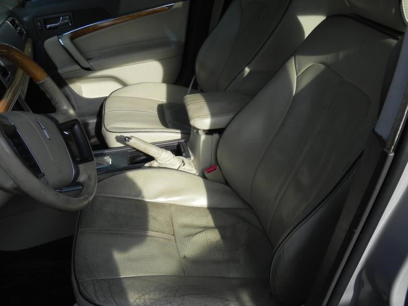 https://f005.backblazeb2.com/file/img-partshotlines-com/Inventory/NE52/Vehicle/13728_10.jpg