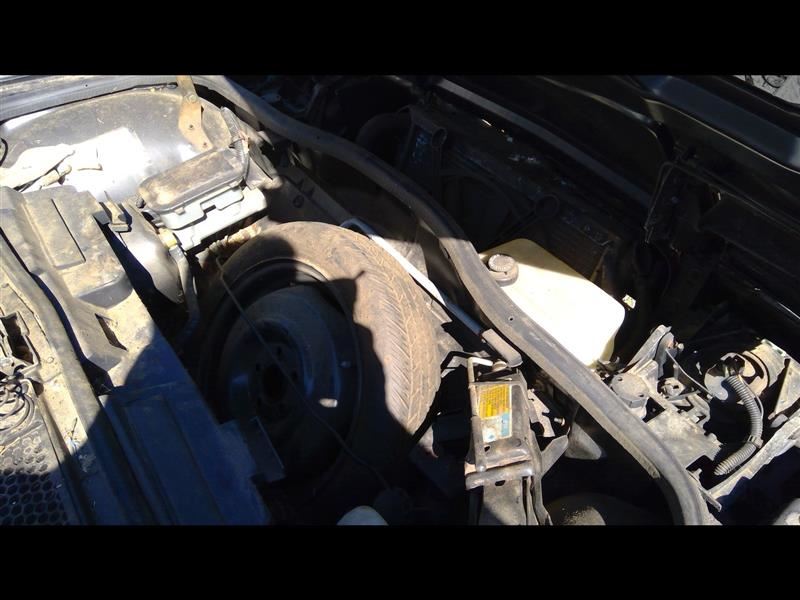 https://f005.backblazeb2.com/file/img-partshotlines-com/Inventory/NE52/Vehicle/14137_09.jpg