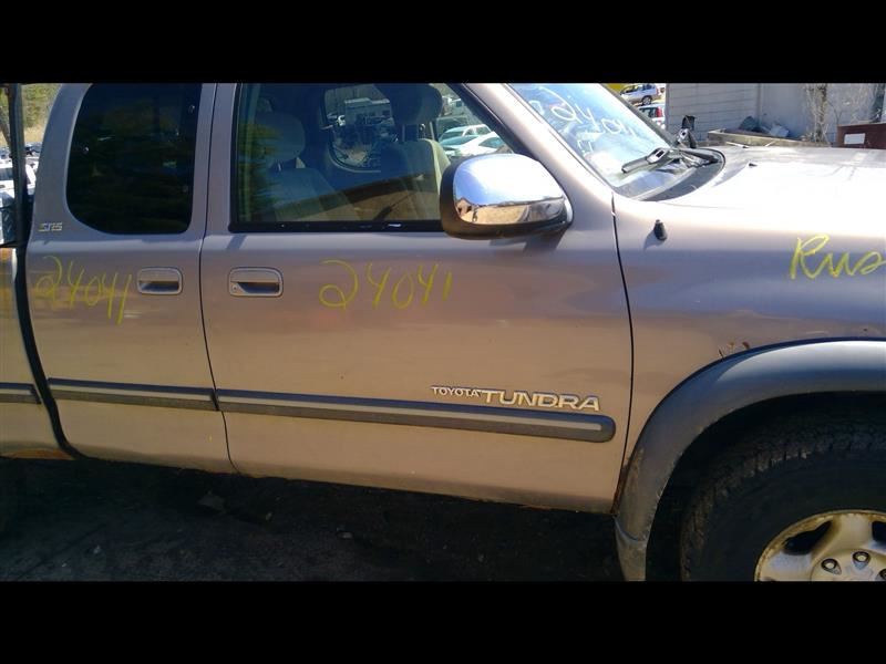 https://f005.backblazeb2.com/file/img-partshotlines-com/Inventory/NE52/Vehicle/14313_08.jpg