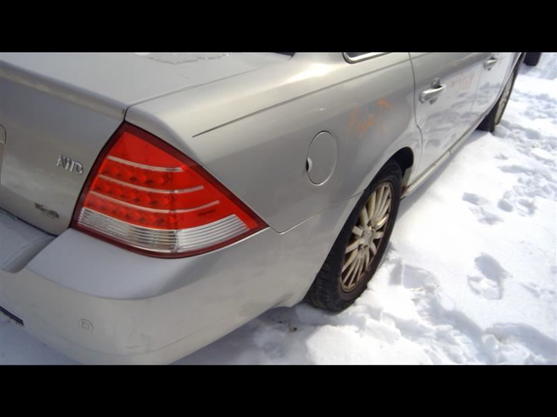 https://f005.backblazeb2.com/file/img-partshotlines-com/Inventory/NE52/Vehicle/14605_10.jpg