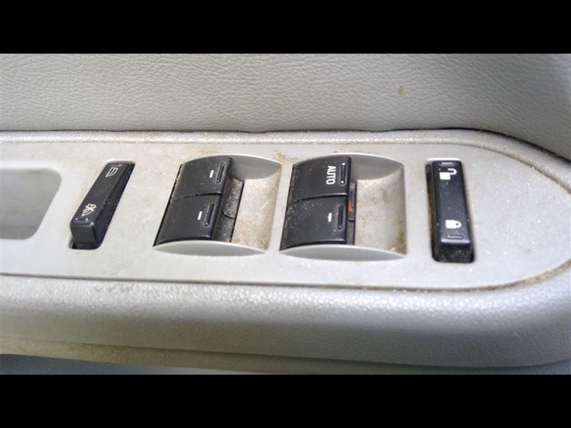 https://f005.backblazeb2.com/file/img-partshotlines-com/Inventory/NE52/Vehicle/14710_03.jpg