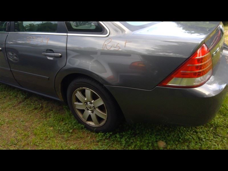 https://f005.backblazeb2.com/file/img-partshotlines-com/Inventory/NE52/Vehicle/14710_06.jpg