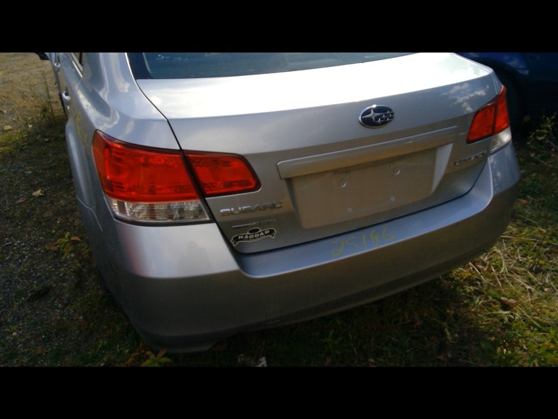 https://f005.backblazeb2.com/file/img-partshotlines-com/Inventory/NE52/Vehicle/14792_10.jpg