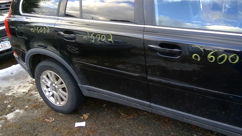 https://f005.backblazeb2.com/file/img-partshotlines-com/Inventory/NE52/Vehicle/14859_10.jpg