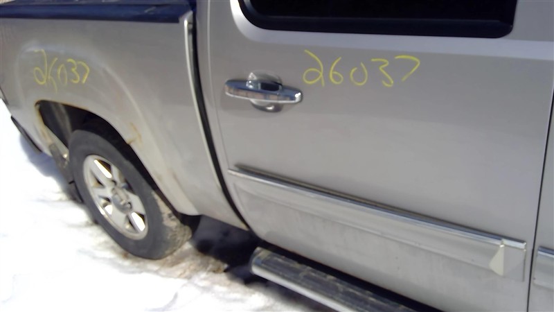 https://f005.backblazeb2.com/file/img-partshotlines-com/Inventory/NE52/Vehicle/14893_06.jpg