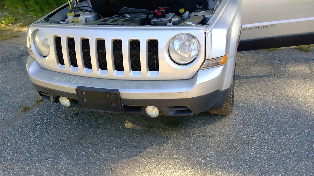 https://f005.backblazeb2.com/file/img-partshotlines-com/Inventory/NE52/Vehicle/14941_10.jpg