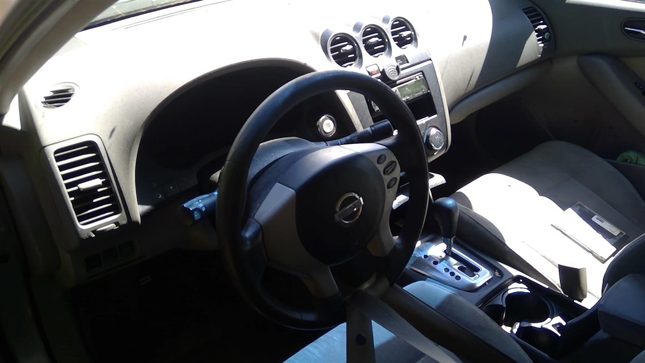 https://f005.backblazeb2.com/file/img-partshotlines-com/Inventory/NE52/Vehicle/14945_02.jpg