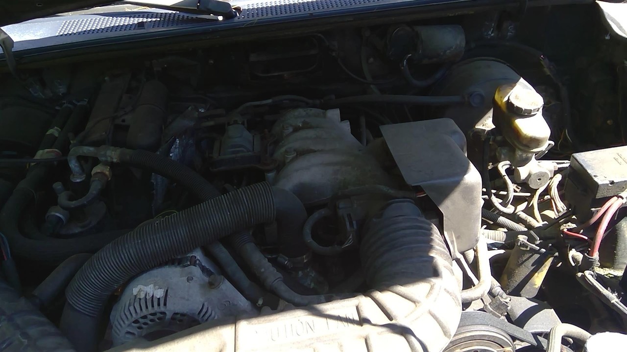 https://f005.backblazeb2.com/file/img-partshotlines-com/Inventory/NE52/Vehicle/14948_06.jpg