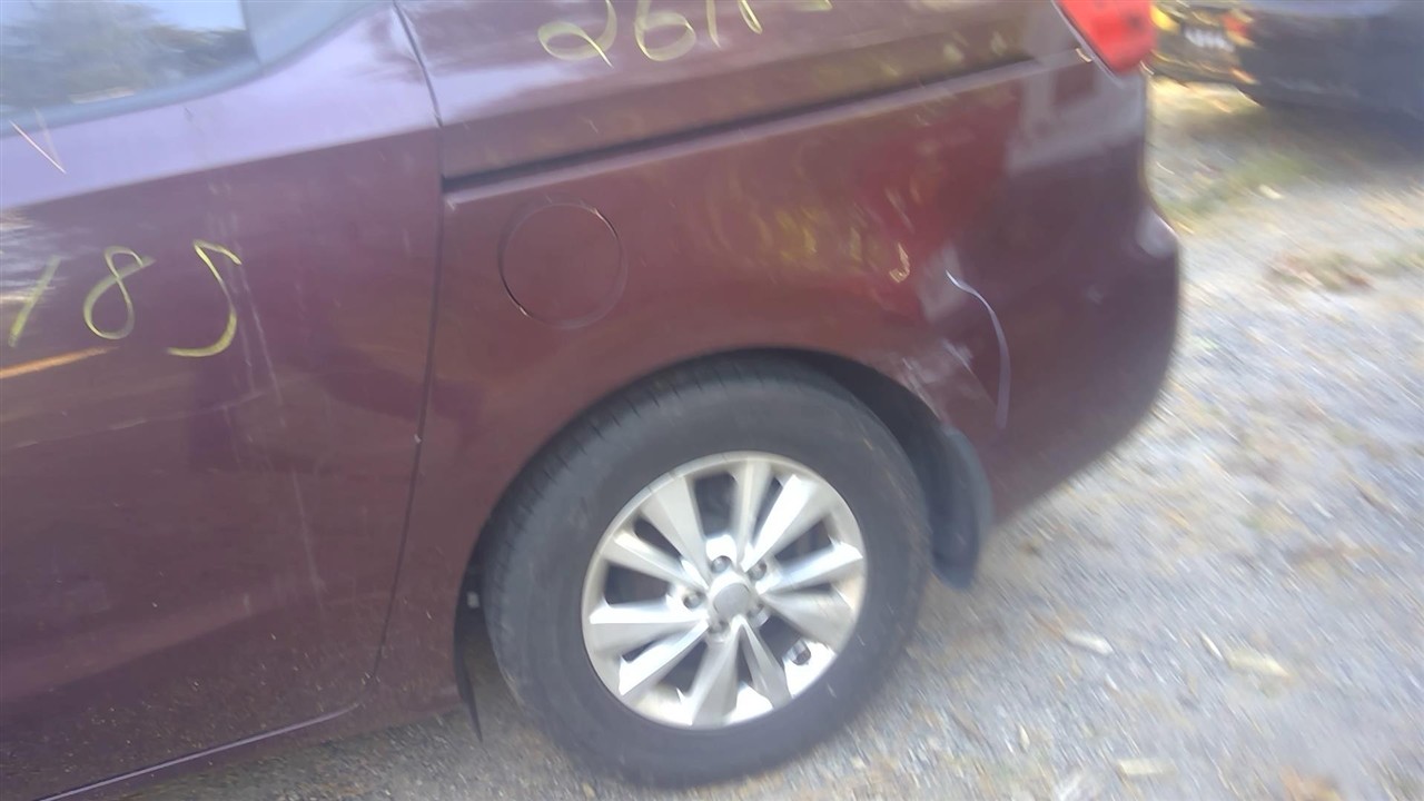 https://f005.backblazeb2.com/file/img-partshotlines-com/Inventory/NE52/Vehicle/15045_07.jpg