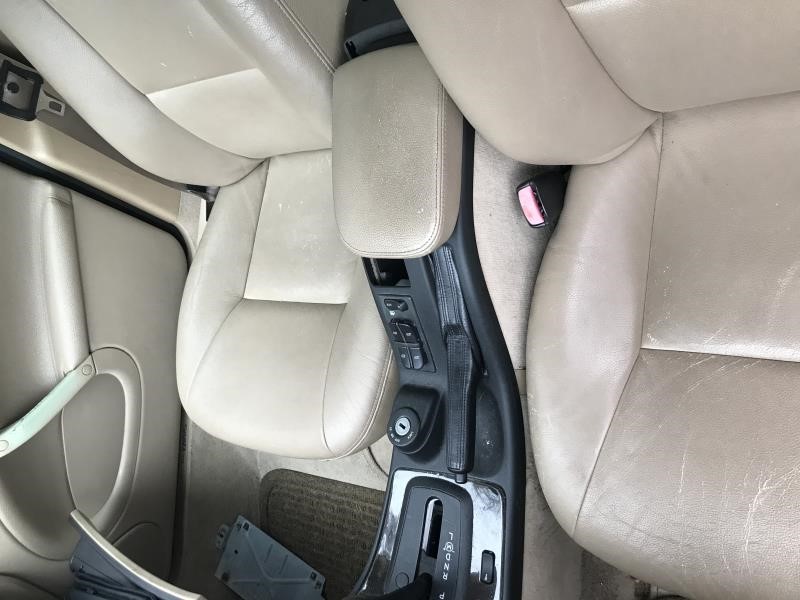 https://f005.backblazeb2.com/file/img-partshotlines-com/Inventory/NE56/Vehicle/1332_13.jpg