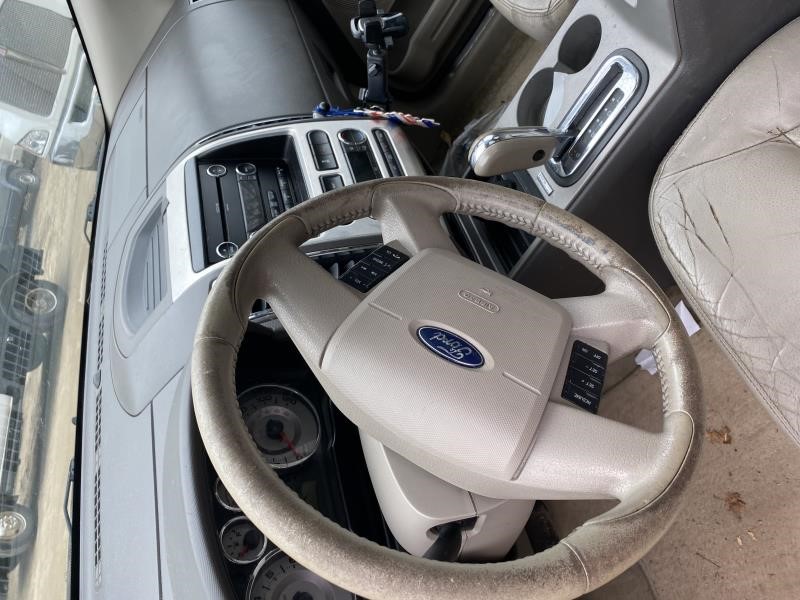 https://f005.backblazeb2.com/file/img-partshotlines-com/Inventory/NE56/Vehicle/1388_07.jpg