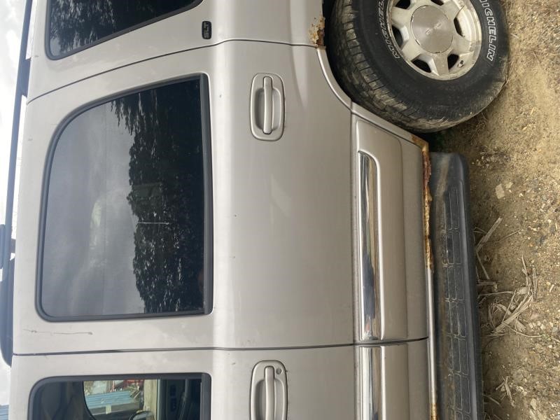 https://f005.backblazeb2.com/file/img-partshotlines-com/Inventory/NE56/Vehicle/1432_07.jpg