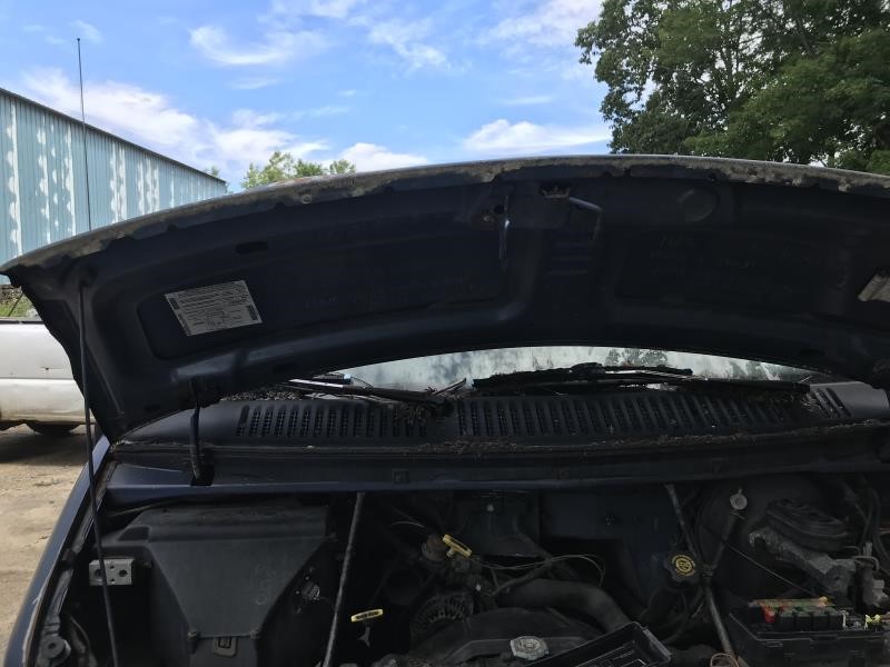 https://f005.backblazeb2.com/file/img-partshotlines-com/Inventory/NE56/Vehicle/1558_03.jpg
