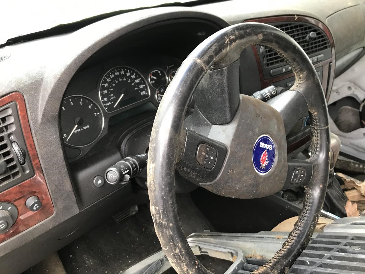 https://f005.backblazeb2.com/file/img-partshotlines-com/Inventory/NE56/Vehicle/1649_10.jpg