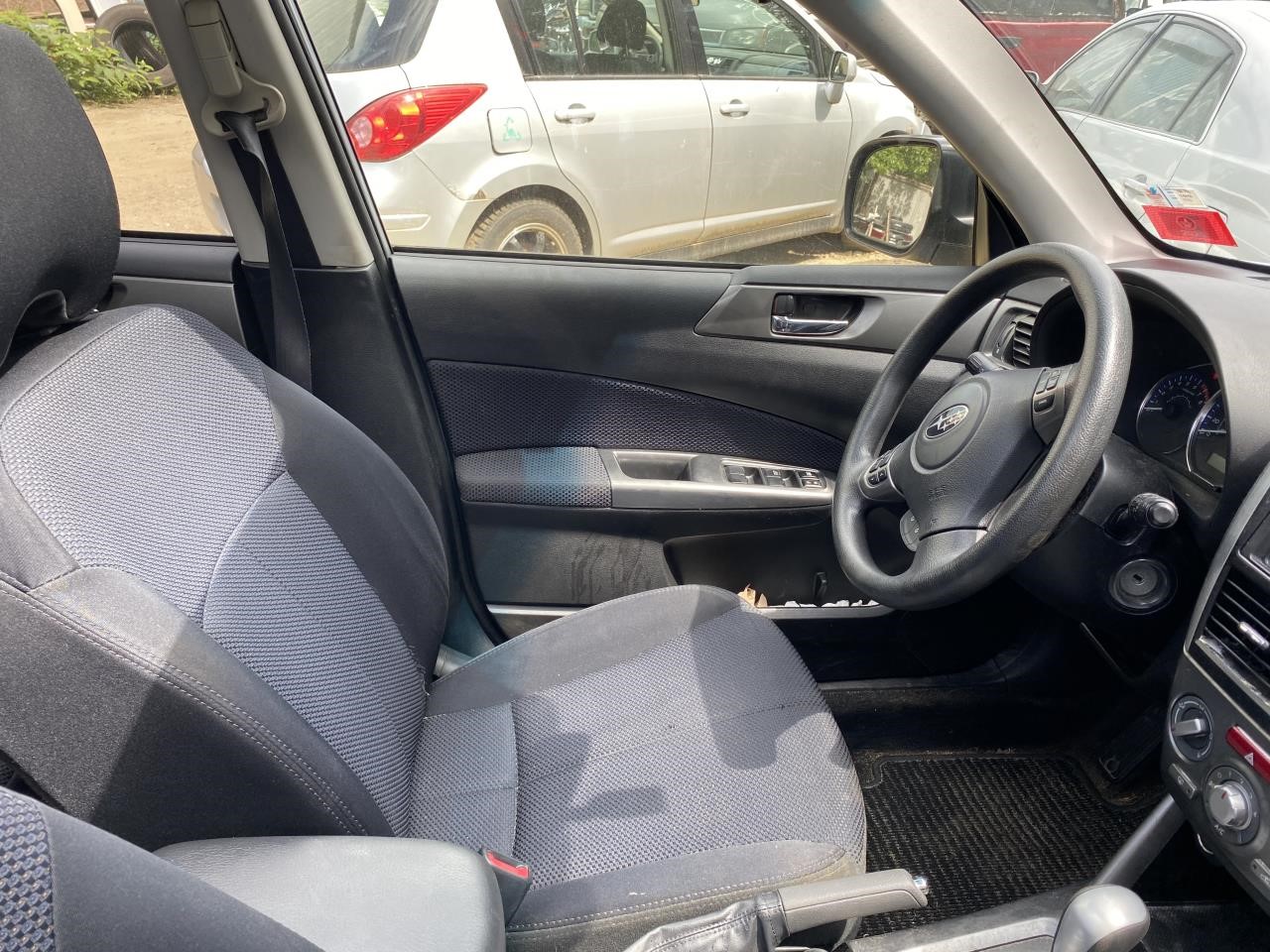 https://f005.backblazeb2.com/file/img-partshotlines-com/Inventory/NE56/Vehicle/1696_11.jpg