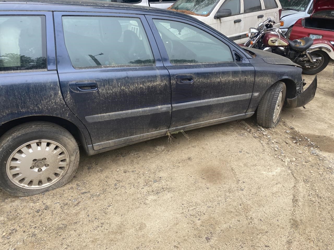 https://f005.backblazeb2.com/file/img-partshotlines-com/Inventory/NE56/Vehicle/1697_01.jpg