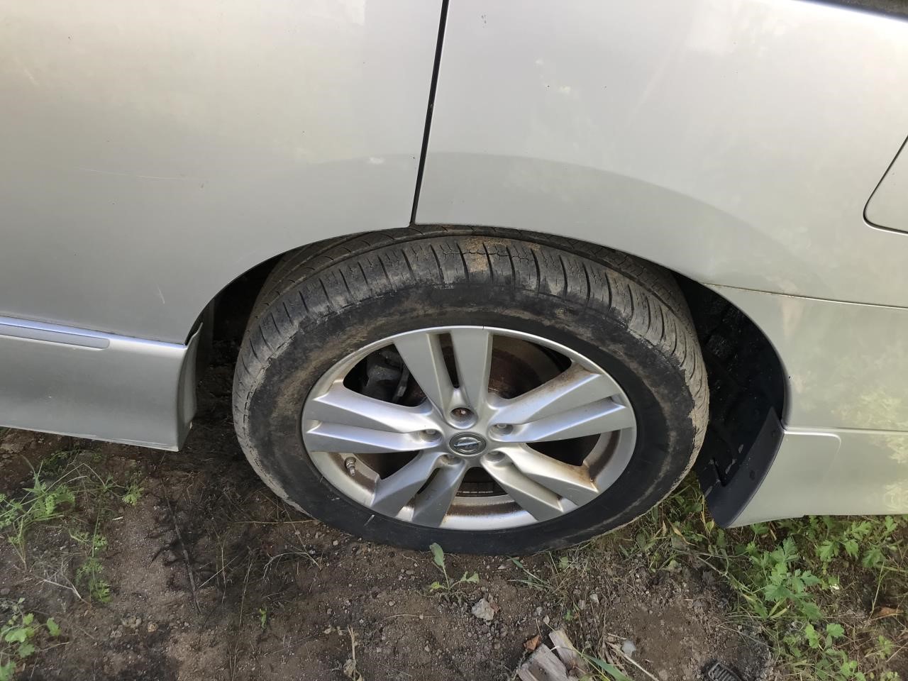 https://f005.backblazeb2.com/file/img-partshotlines-com/Inventory/NE56/Vehicle/1735_10.jpg