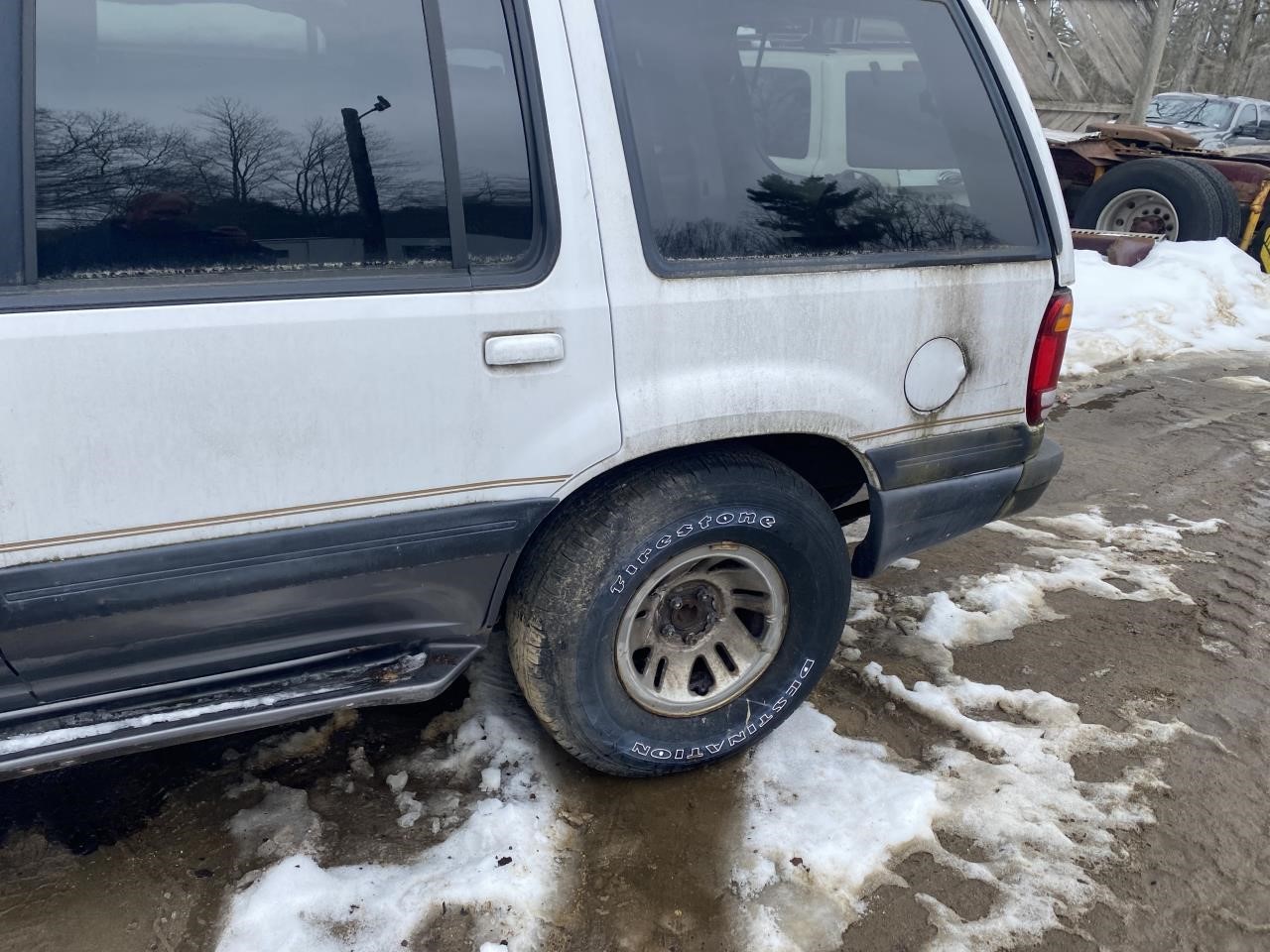 https://f005.backblazeb2.com/file/img-partshotlines-com/Inventory/NE56/Vehicle/1805_13.jpg