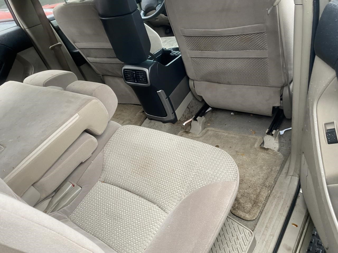 https://f005.backblazeb2.com/file/img-partshotlines-com/Inventory/NE56/Vehicle/1811_10.jpg