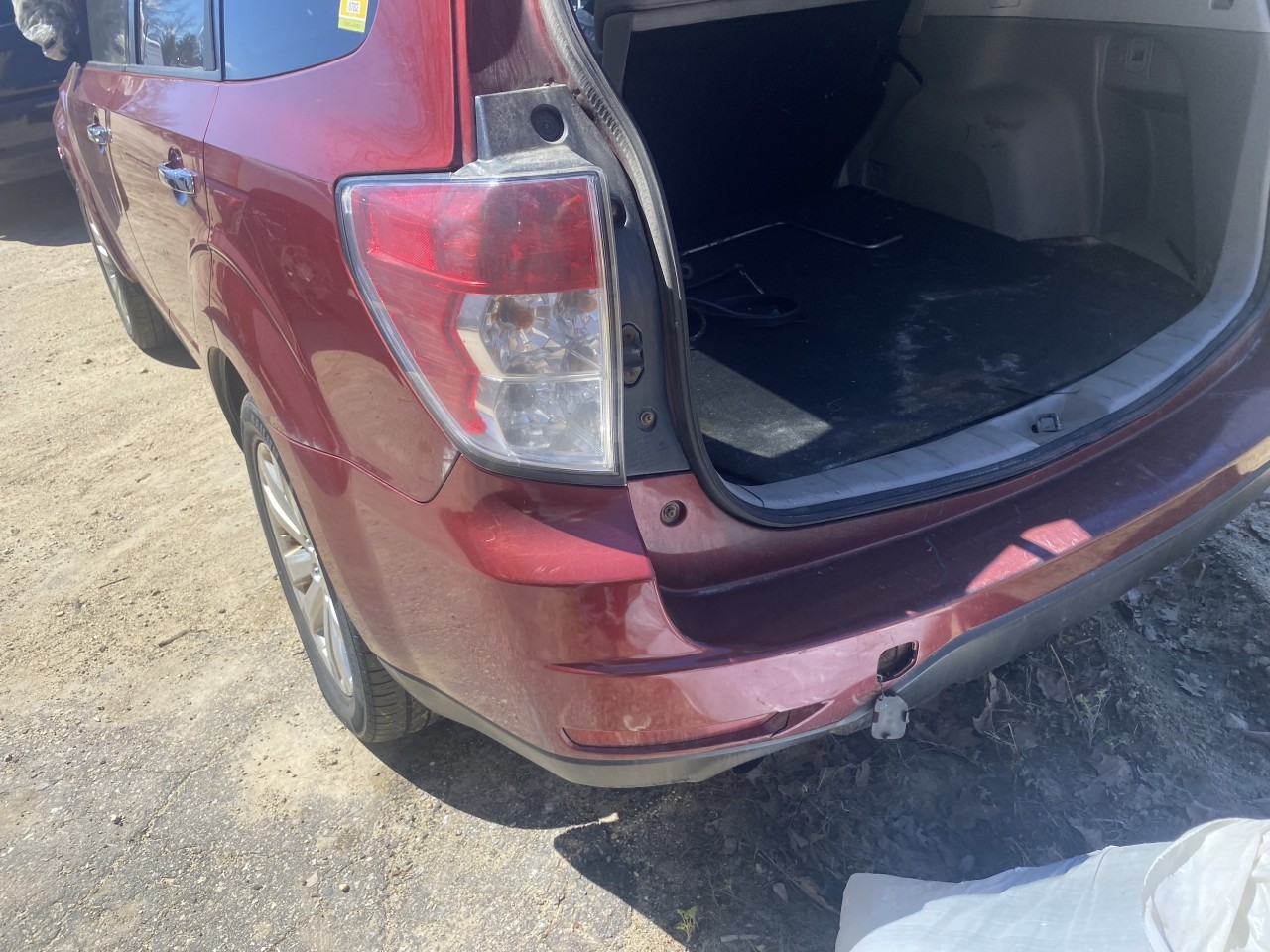 https://f005.backblazeb2.com/file/img-partshotlines-com/Inventory/NE56/Vehicle/1830_11.jpg